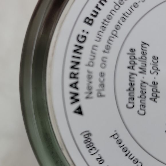 Place & Time Cranberry Apple 3 Wick Candle - Picture 5 of 5